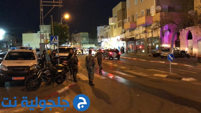 القاء زجاجة حارقة تتجاه دورية شرطة في مدينة يافا